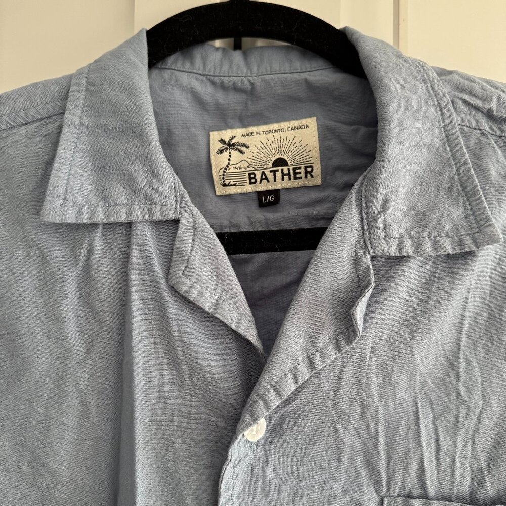 Bather Traveler Camp Shirt size L in dusty Blue